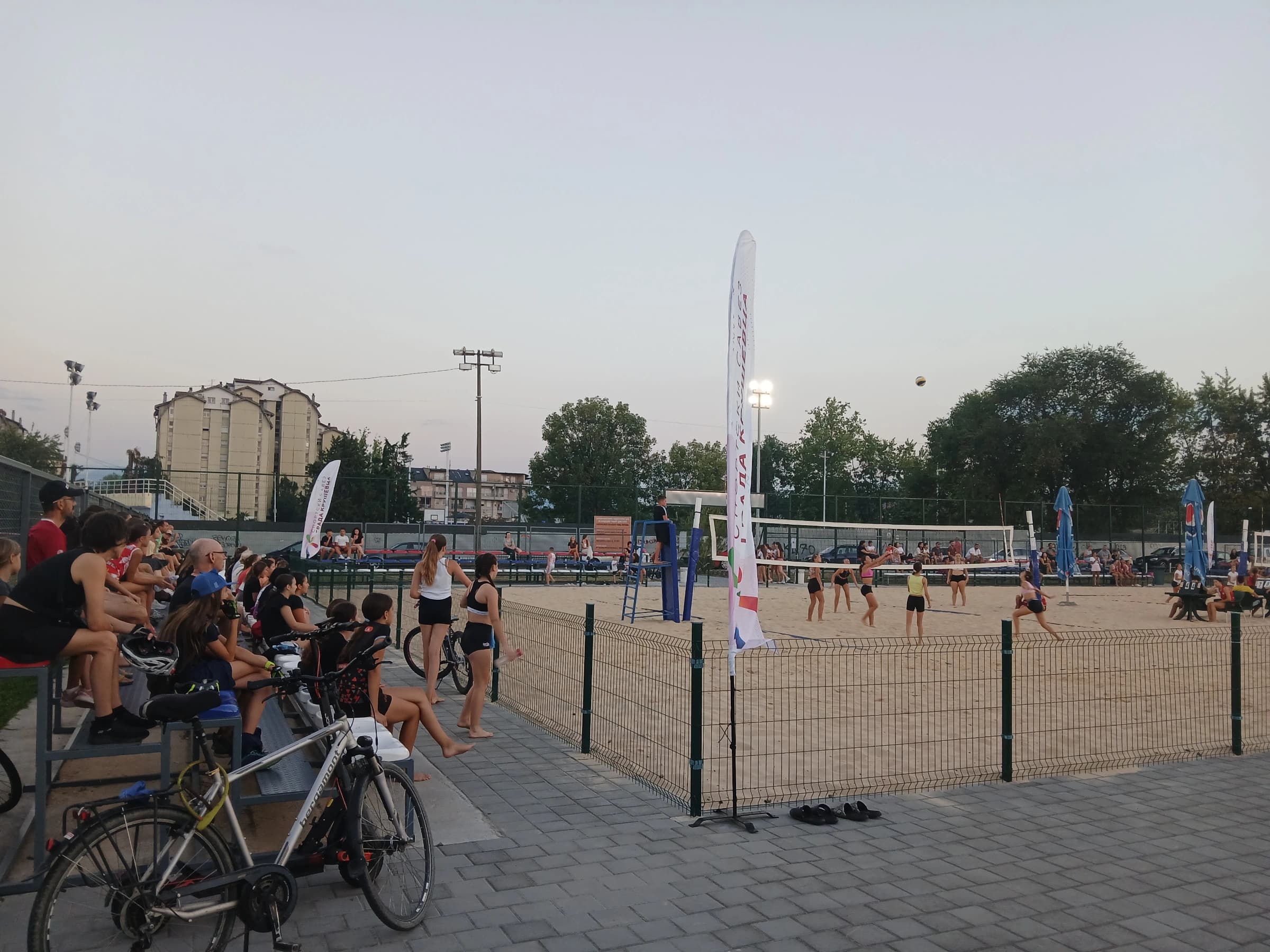 U okviru "Sportskog leta" održan turnir u odbojci na pesku